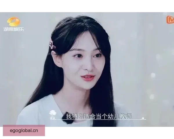 在线吃瓜：指尖上的狂欢，真相背后的较量